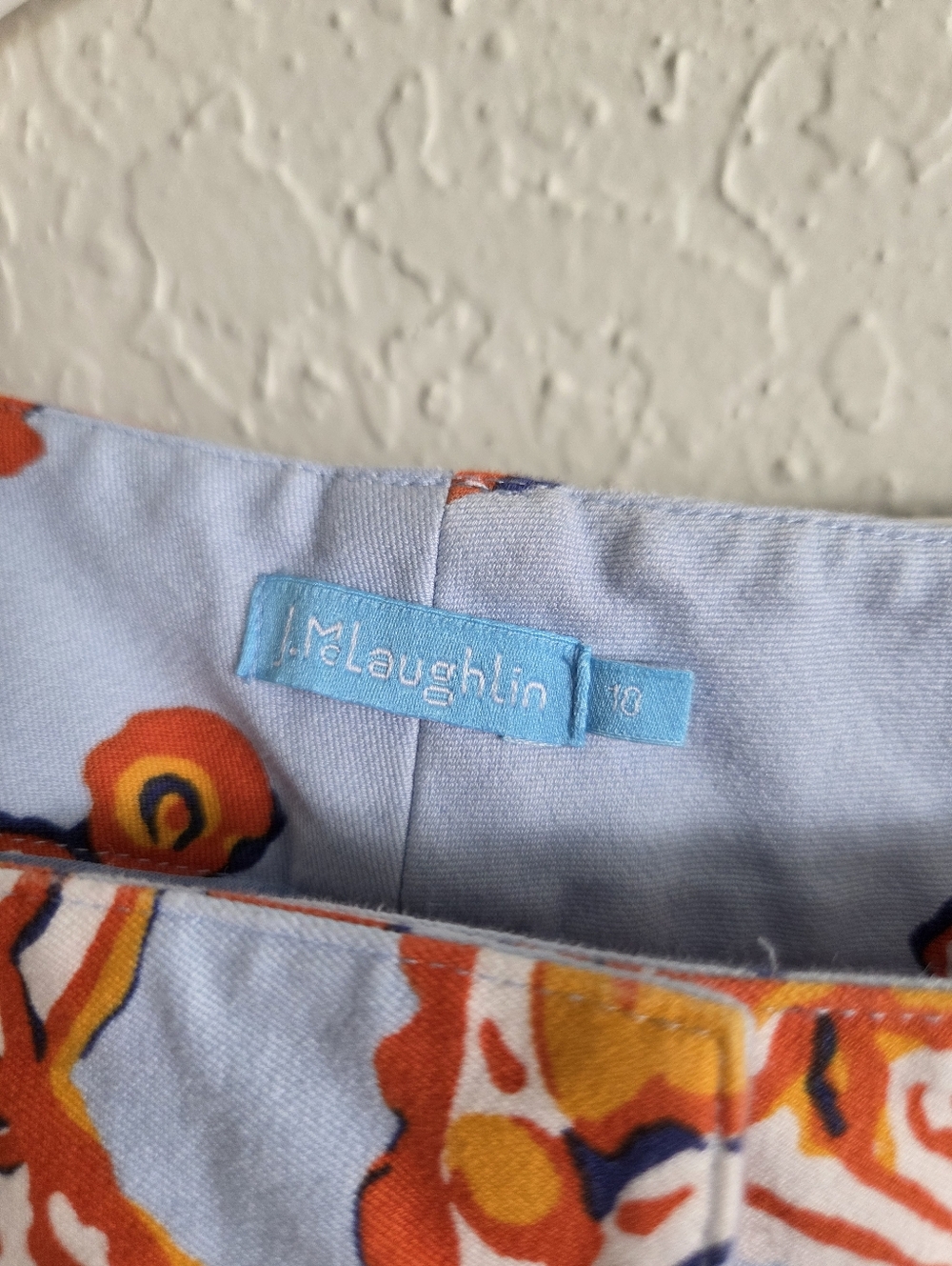 J McLaughlin Blue Orange Paisley Scallop Hem Stretchy Summer Shorts - Picture 6 of 8
